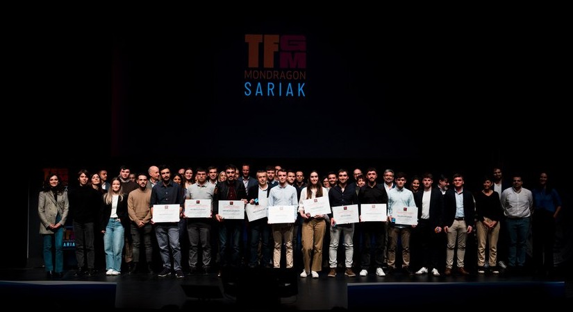 El alumno egresado de Cámarabilbao Business School, Andoni Bilbao, resulta finalista en los premios TFG-TFM Mondragon Sariak 2023